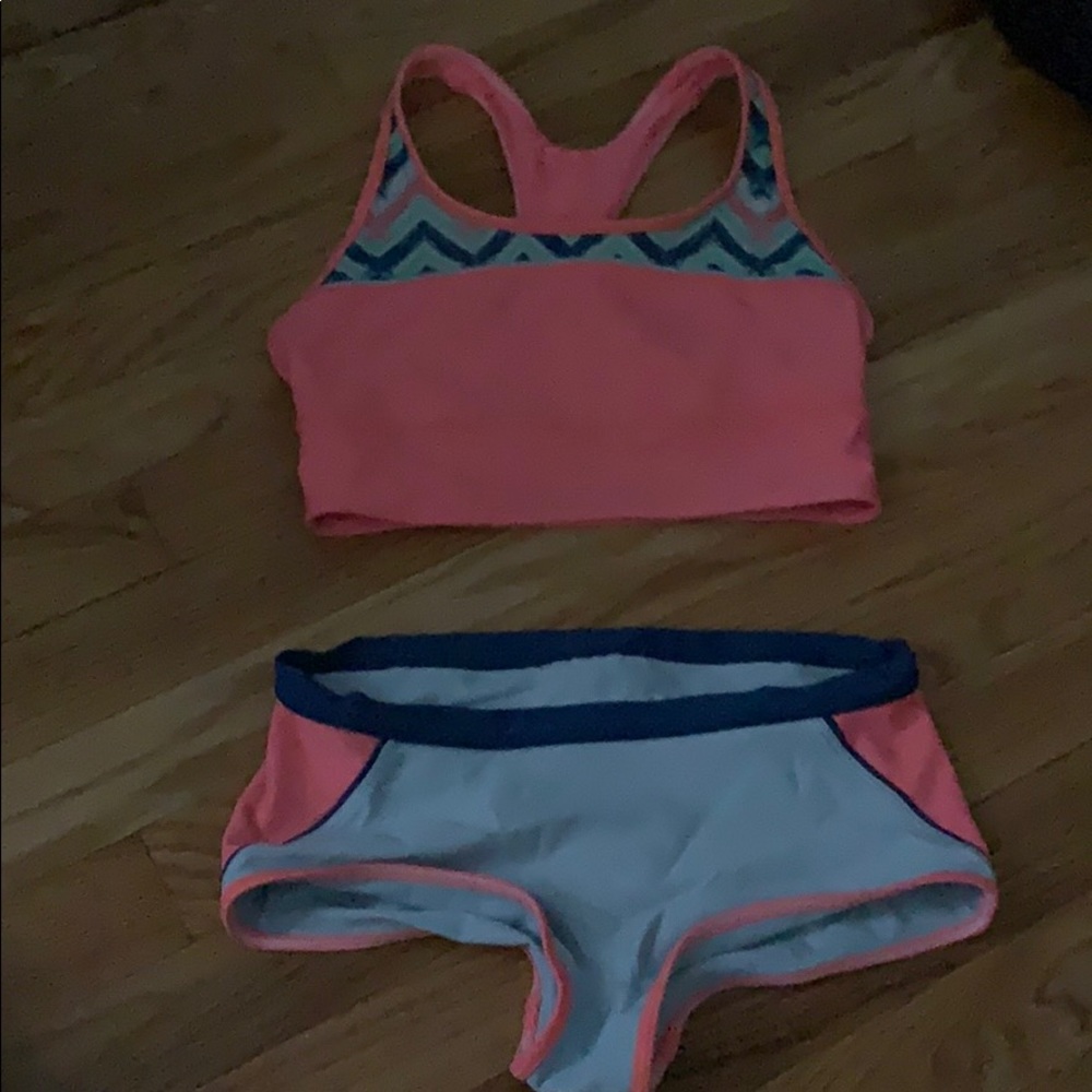Ivivva bathing suit